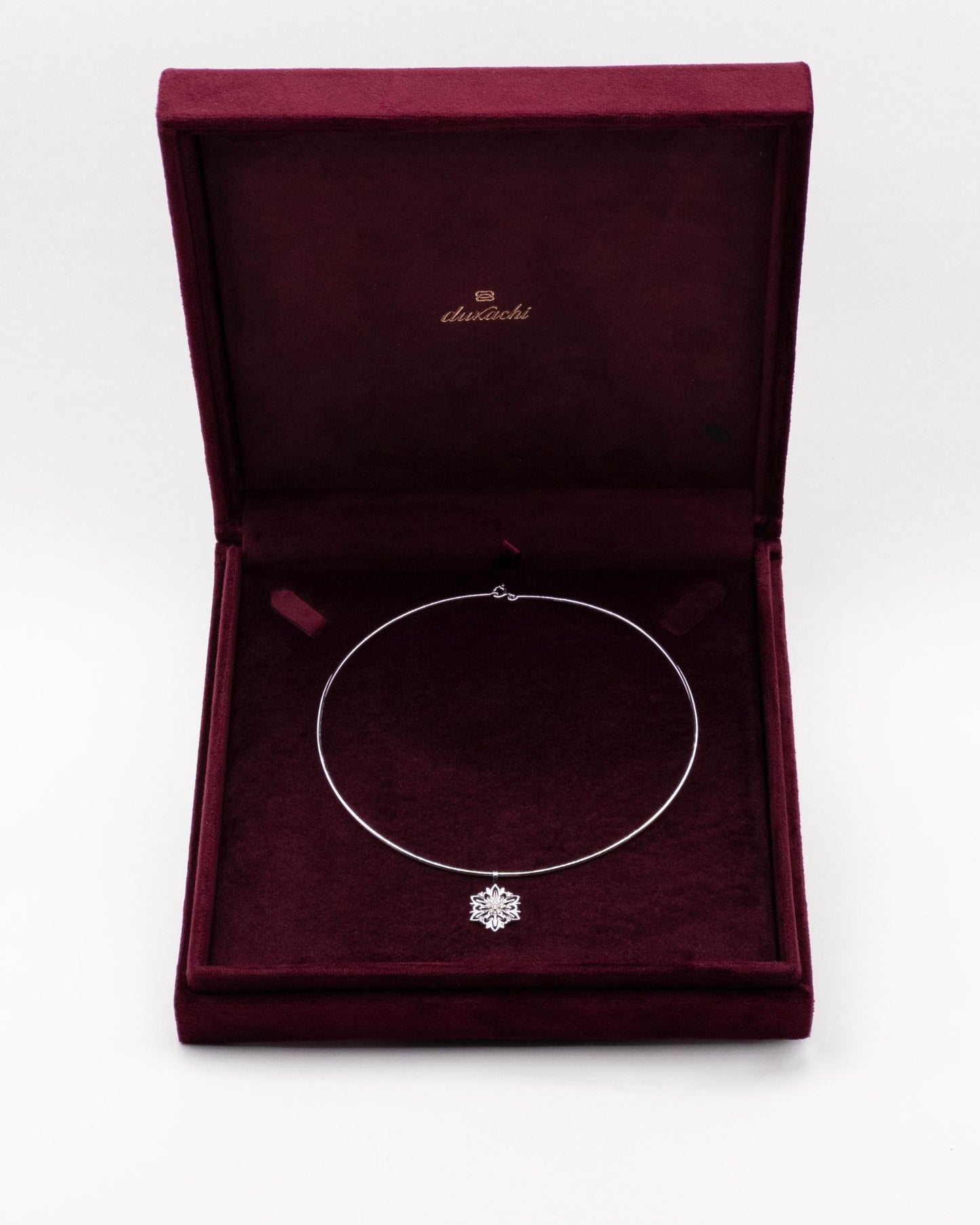 Gold choker Maria