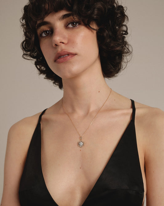 Gold Pendant Edelweiss with diamonds (SIZE L)