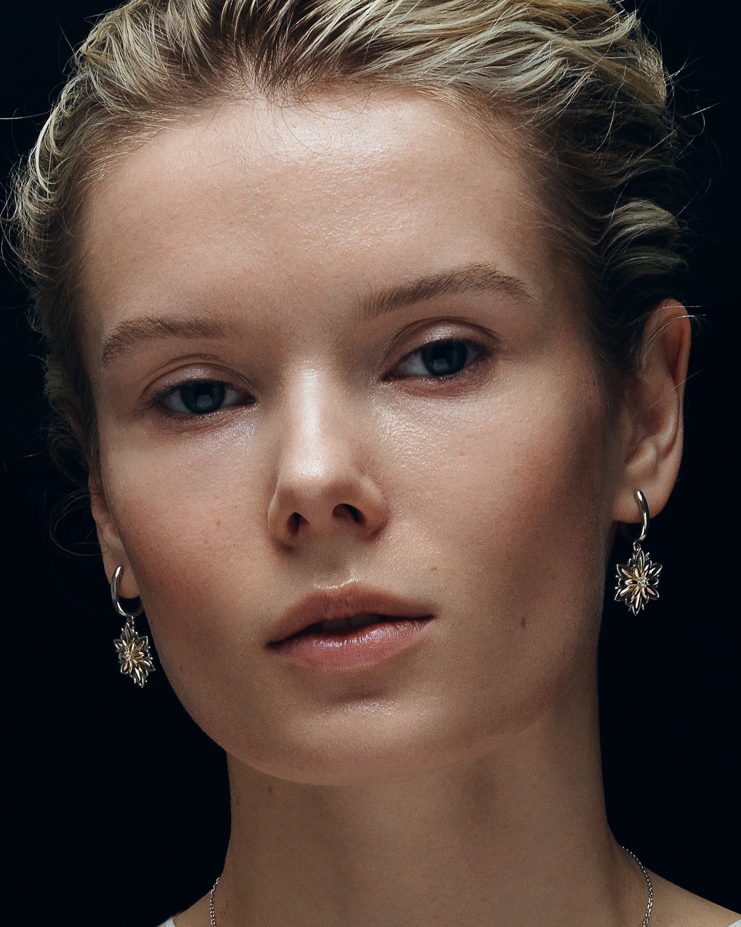 Gold Earrings Edelweiss with diamonds