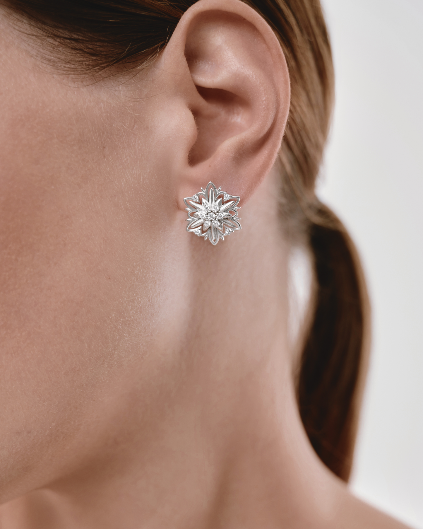 Gold Earrings Edelweiss (Size L)